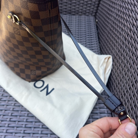Louis Vuitton Neverfull MM DE - Picture 6 of 17